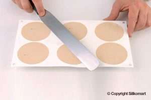 Topping for ice cream -