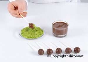 Topping for ice cream -