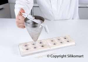 Topping for ice cream -