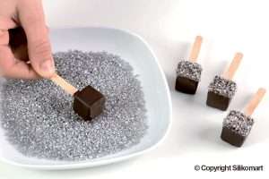 Topping for ice cream -