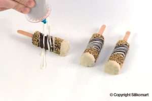 Topping for ice cream -