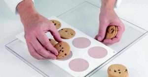 Topping for ice cream -
