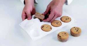 Topping for ice cream -