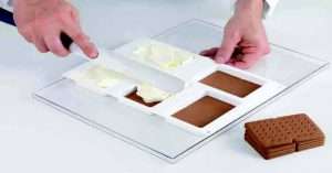 Topping for ice cream -