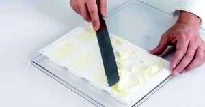 Topping for ice cream -