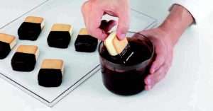Topping for ice cream -