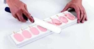 Topping for ice cream -