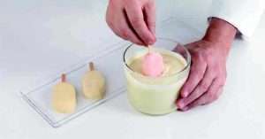 Topping for ice cream -