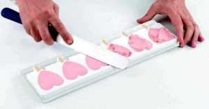 Topping for ice cream -