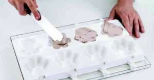 Topping for ice cream -