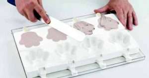 Topping for ice cream -