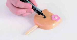 Topping for ice cream -