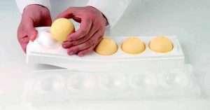 Topping for ice cream -