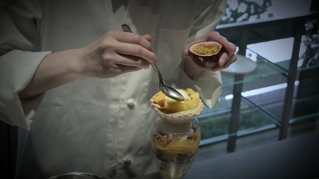 Asako Iwayanagi: Haute Pâtisserie, the Parfait Bijou and the Art of Gelato in Tokyo 13 Passionfruit spooned over a mango parfait