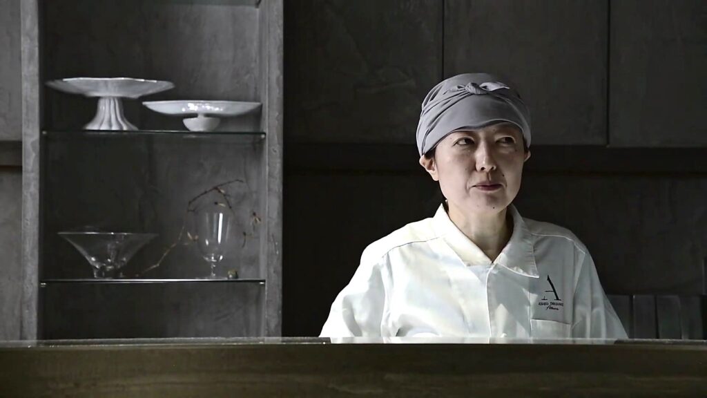 Asako Iwayanagi: Haute Pâtisserie, the Parfait Bijou and the Art of Gelato in Tokyo 1 Asako Iwayanagi at her counter