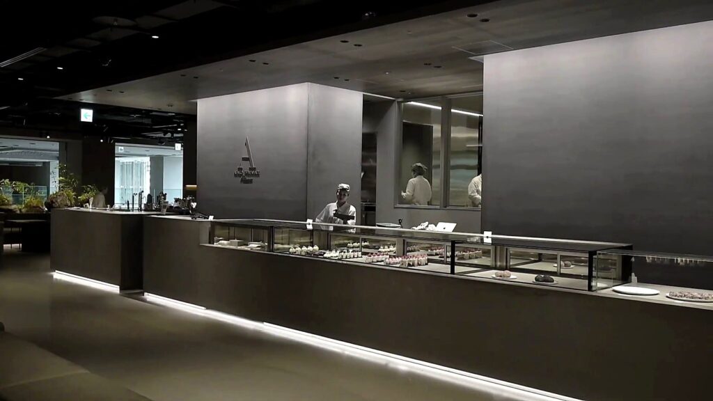 Asako Iwayanagi: Haute Pâtisserie, the Parfait Bijou and the Art of Gelato in Tokyo 9 Long lit display counter in the new store