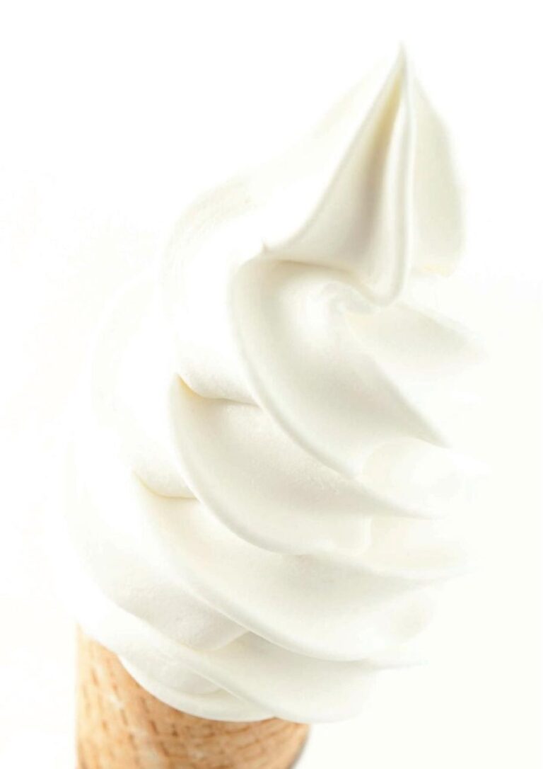 Fiordilatte Gelato made with the Carpigiani Mister Art and Mister Art Plus