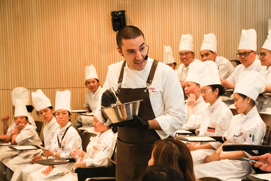 Fabrizio Fiorani Leads a Gelato in Fine Dining Seminar in Hong Kong 4 Fiorani demonstrating a dessert technique