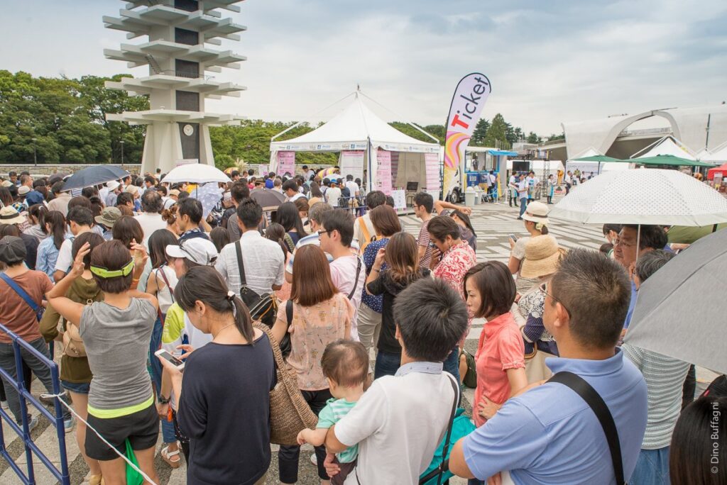 Gelato World Tour 2019 Yokohama: 12 Flavours Compete 4 Crowds tasting gelato flavours at the Yokohama event