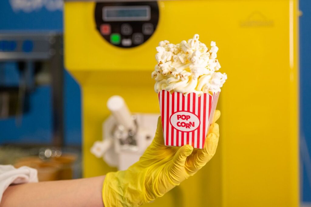 Sigep 2020: Blockchain, Premium Soft Serve and ReadyChef 3 Cinema popcorn soft serve concept beside a Carpigiani machine