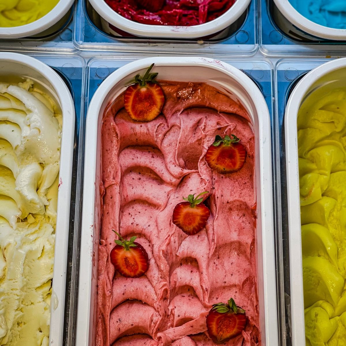 Strawberry No Seeds Fruit Paste 2 Strawberry gelato made with Rubicone ingredients